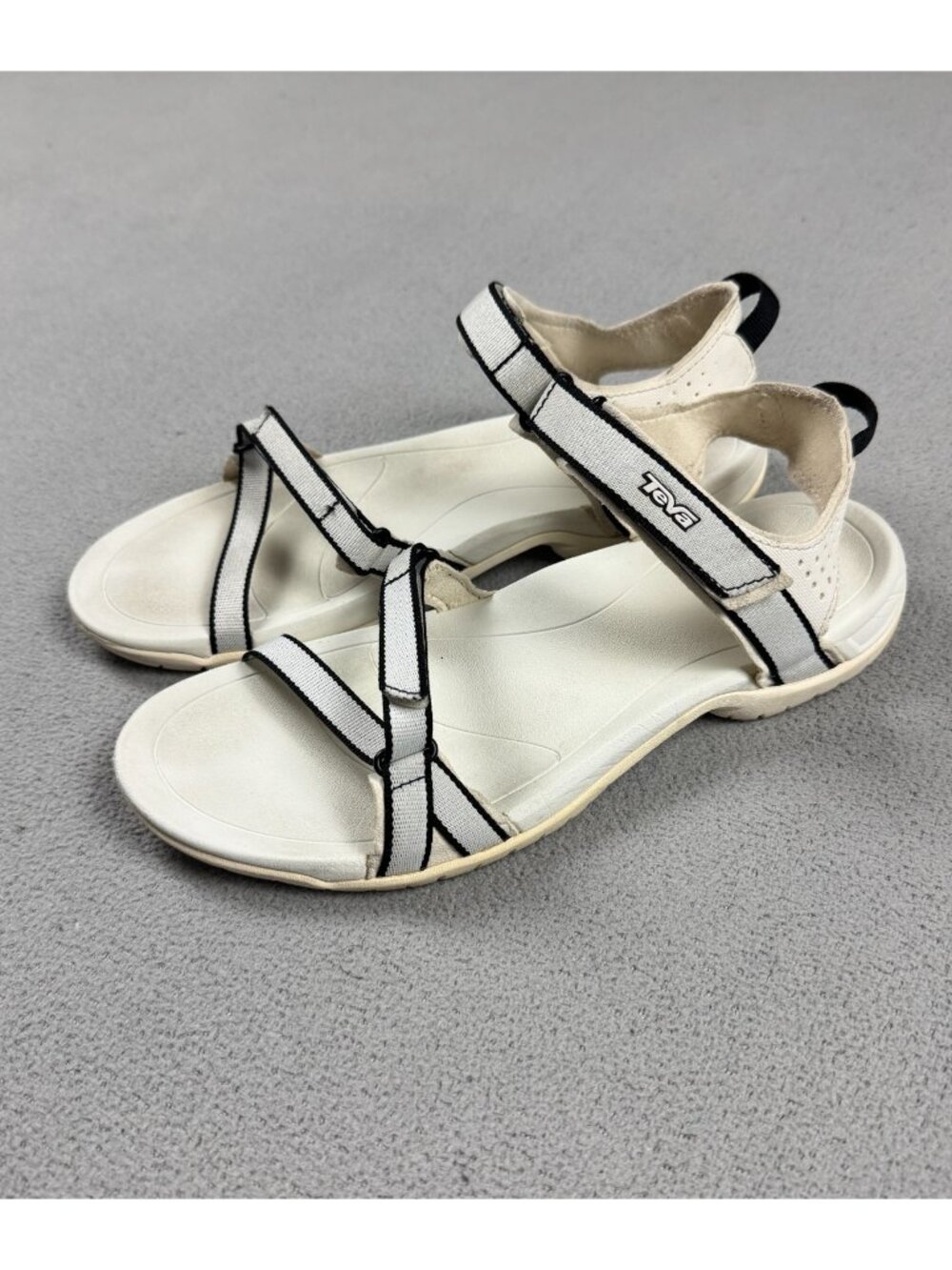 Teva Verra Womens Sandals Size 9 White Black Strappy Outdoor Hiking Comfort